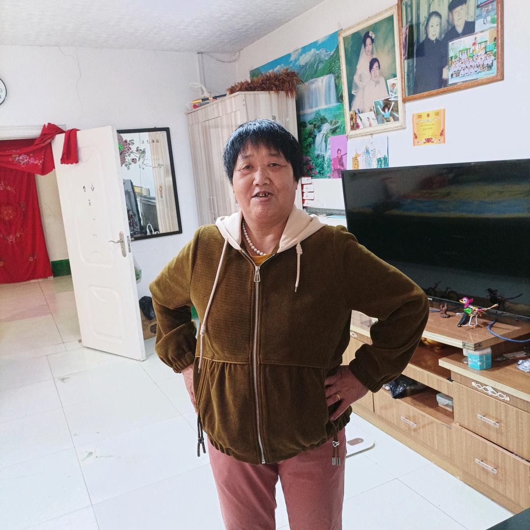 媳李胡徒