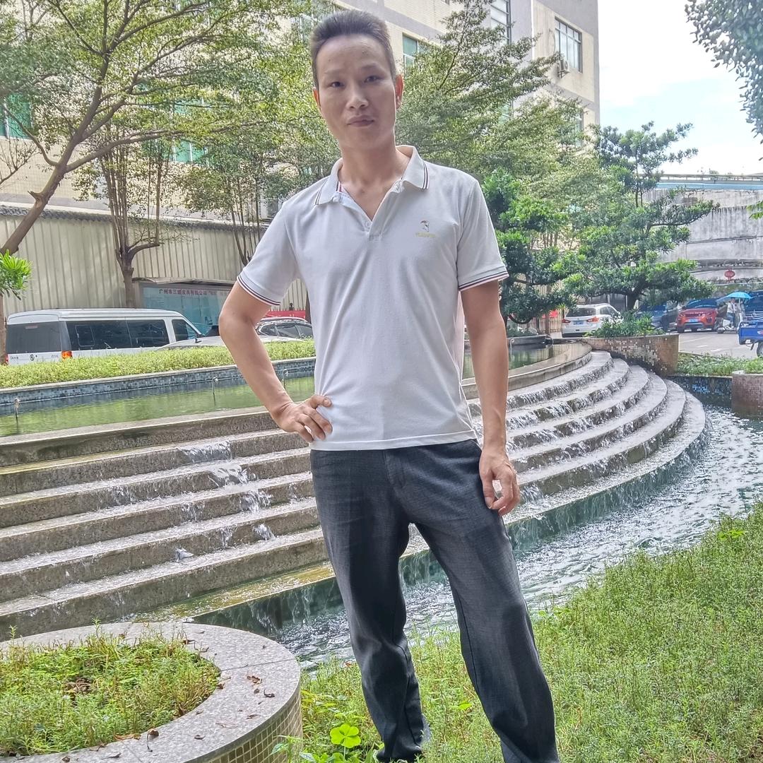 单身龙哥