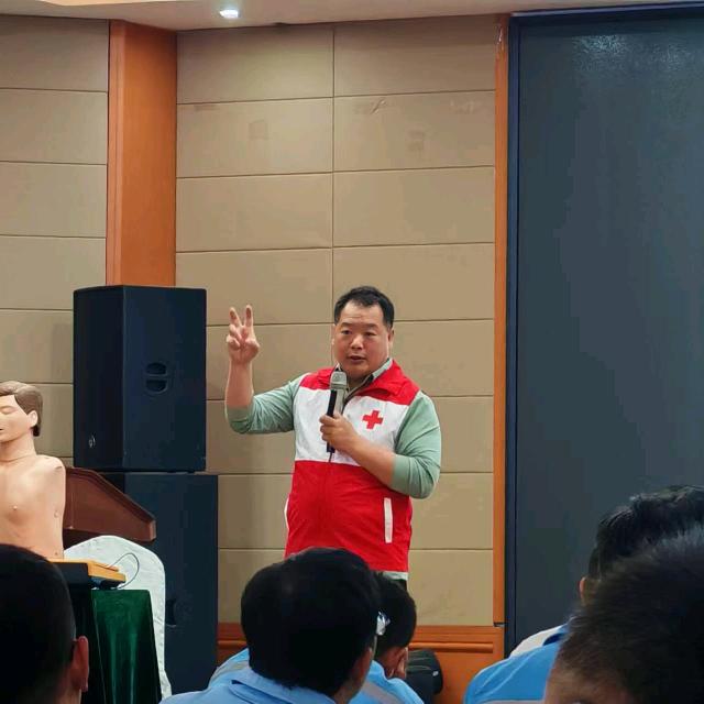 苍古狼