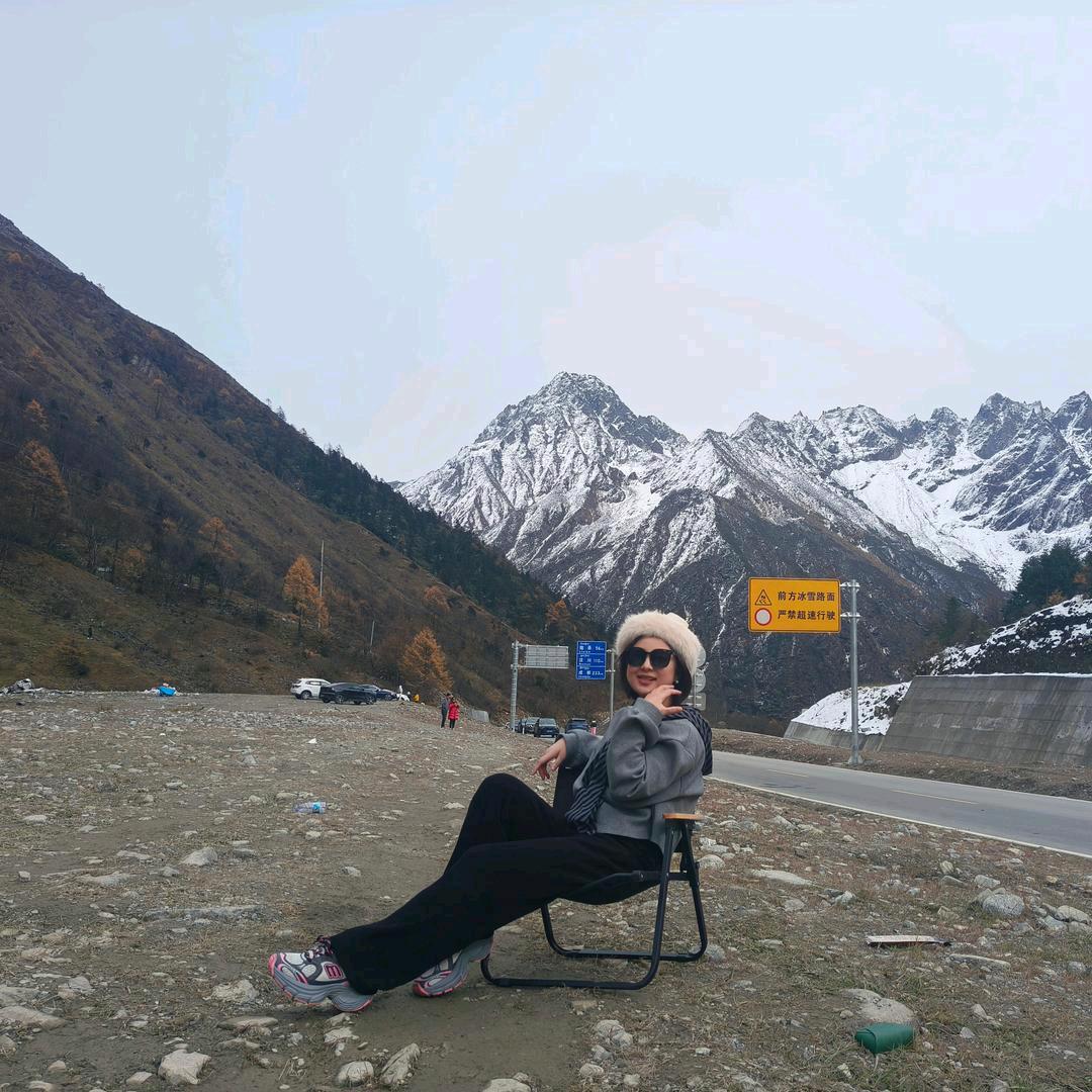 都江堰瓷砖邱邱