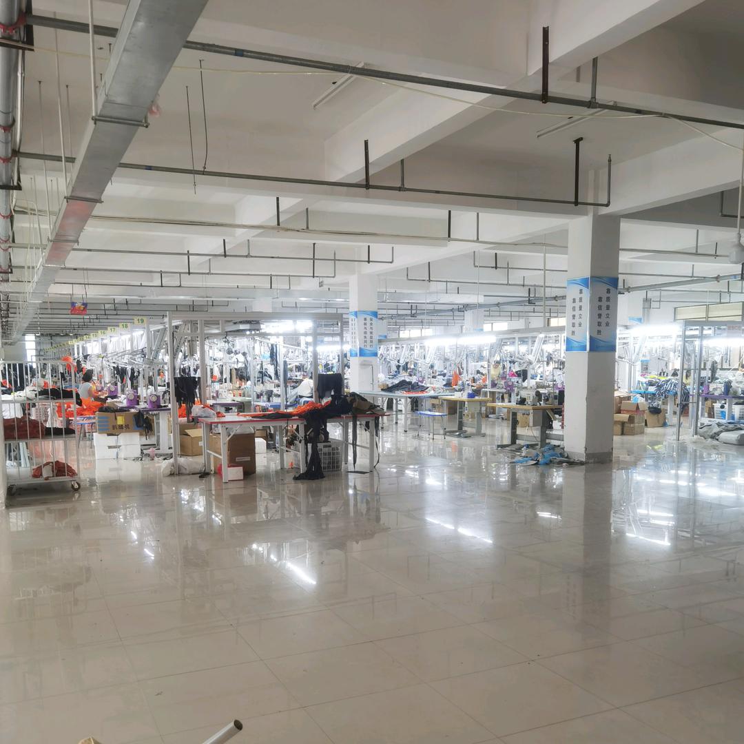 唯磊户外服装优品店