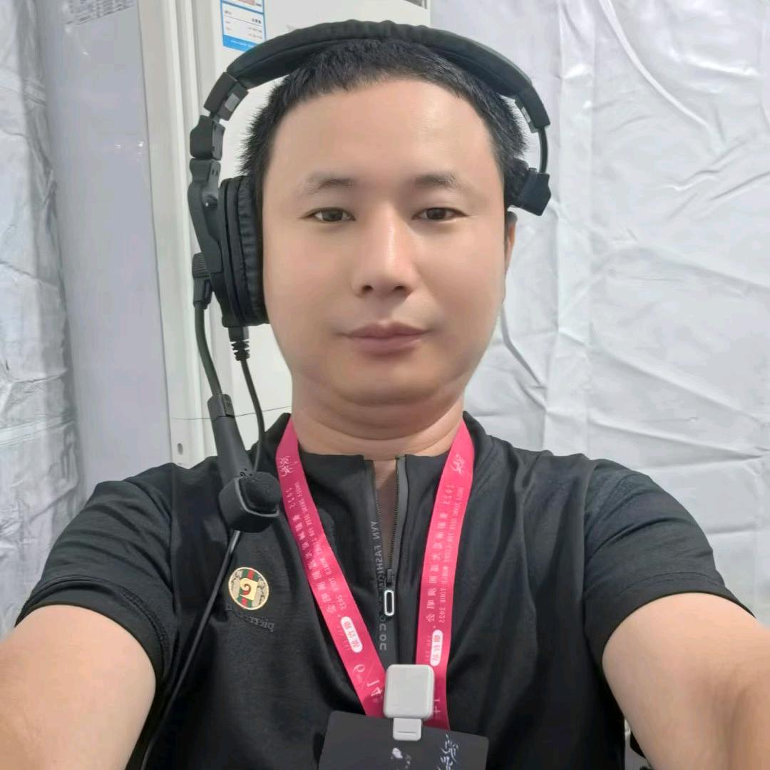 ✪ω✪专业巡演灯光师