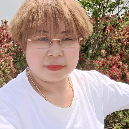 微笑着面对