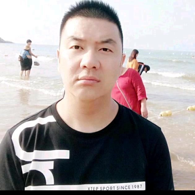 遇见/　⃢👁━👁⃢　\