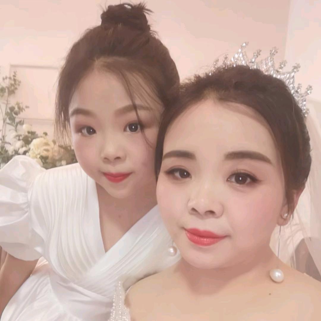 彤彤妈