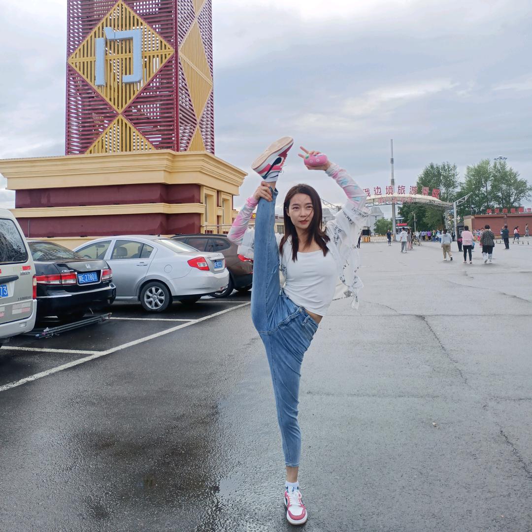 爱旅行的倩倩（自驾西藏）