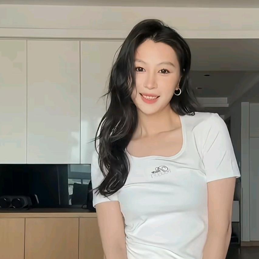 依然
