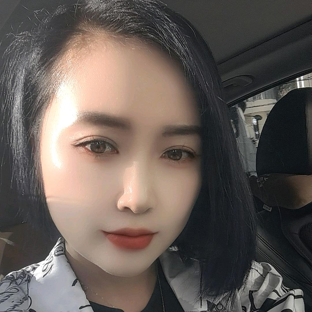 灵台县步行街饺子“酒”