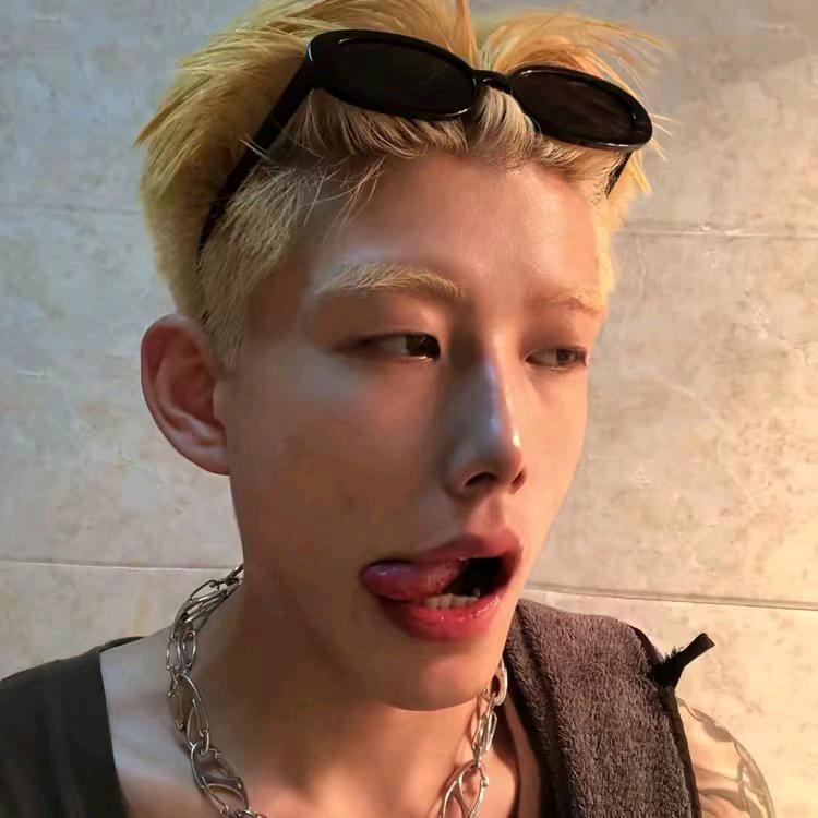 金毛狮王🦁