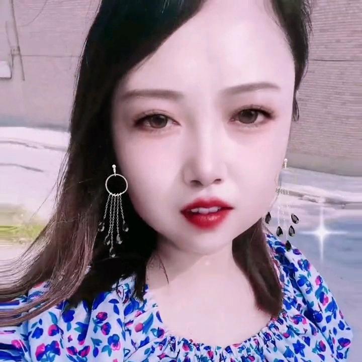 华华吖     鸡锁骨 黄花鱼【收学徒】