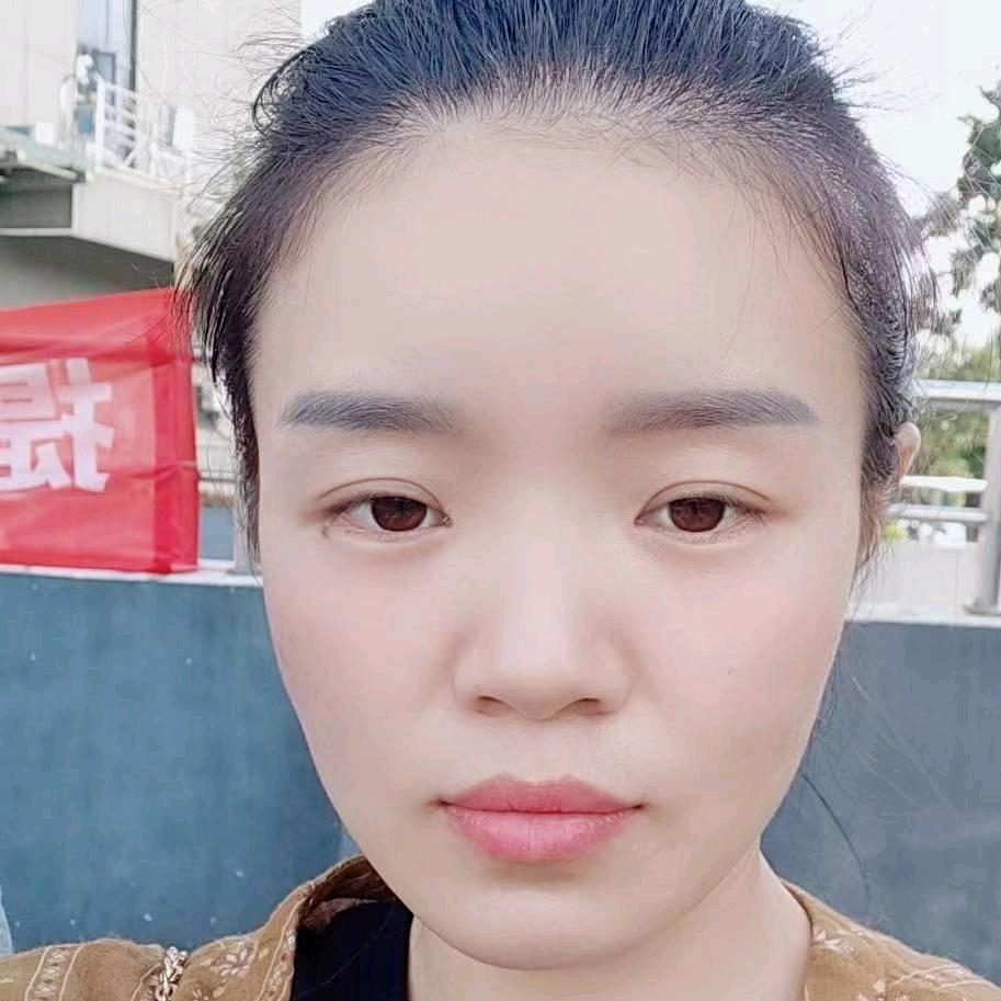 李某人