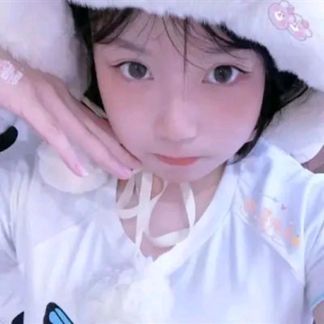 轩轩孤品潮牌服装