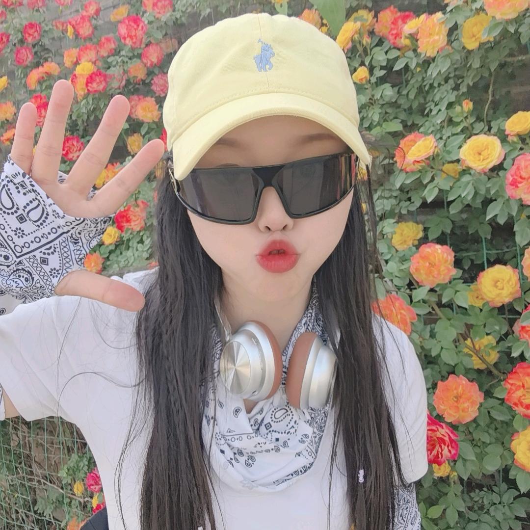 草莓🍓甜心♡