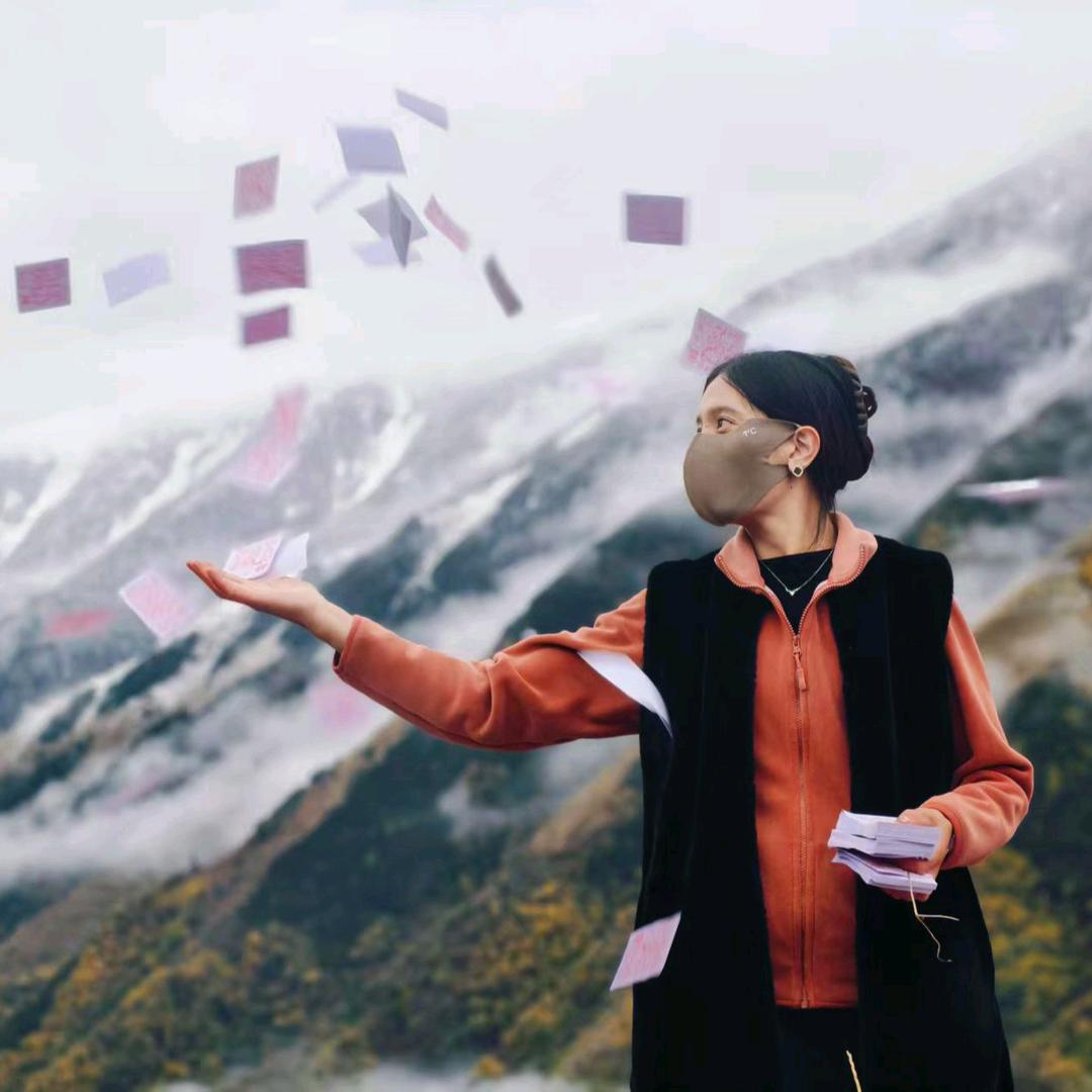 ࿐ཆུ་ལེན་བུ་མོ།