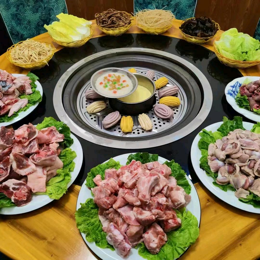 曹大权地锅炖（水榭华城店）