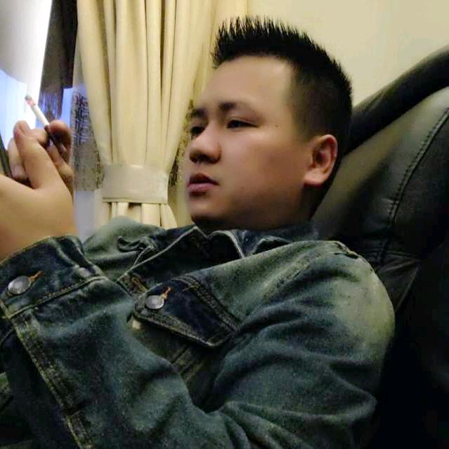 小辉辉哥