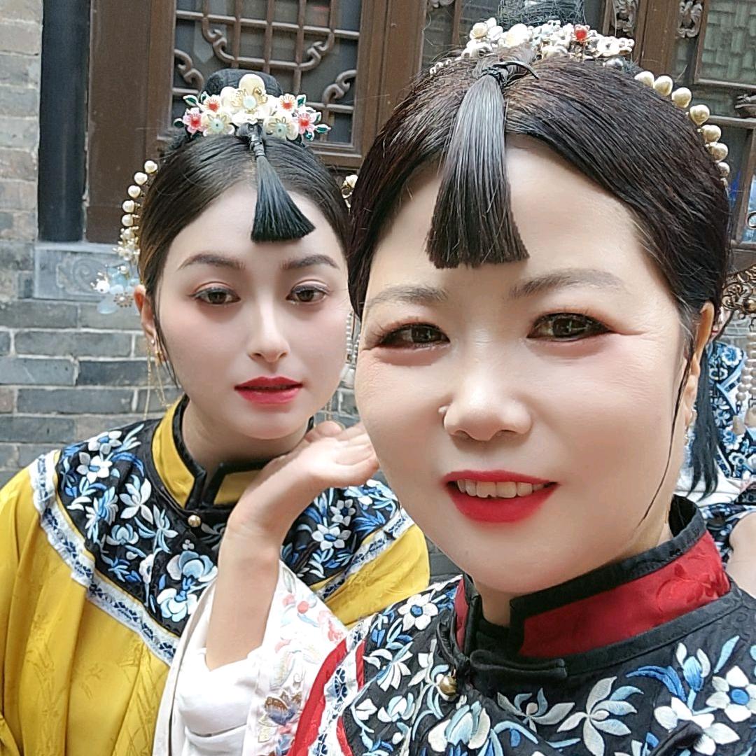 马氏婆媳 《橱窗有好物》