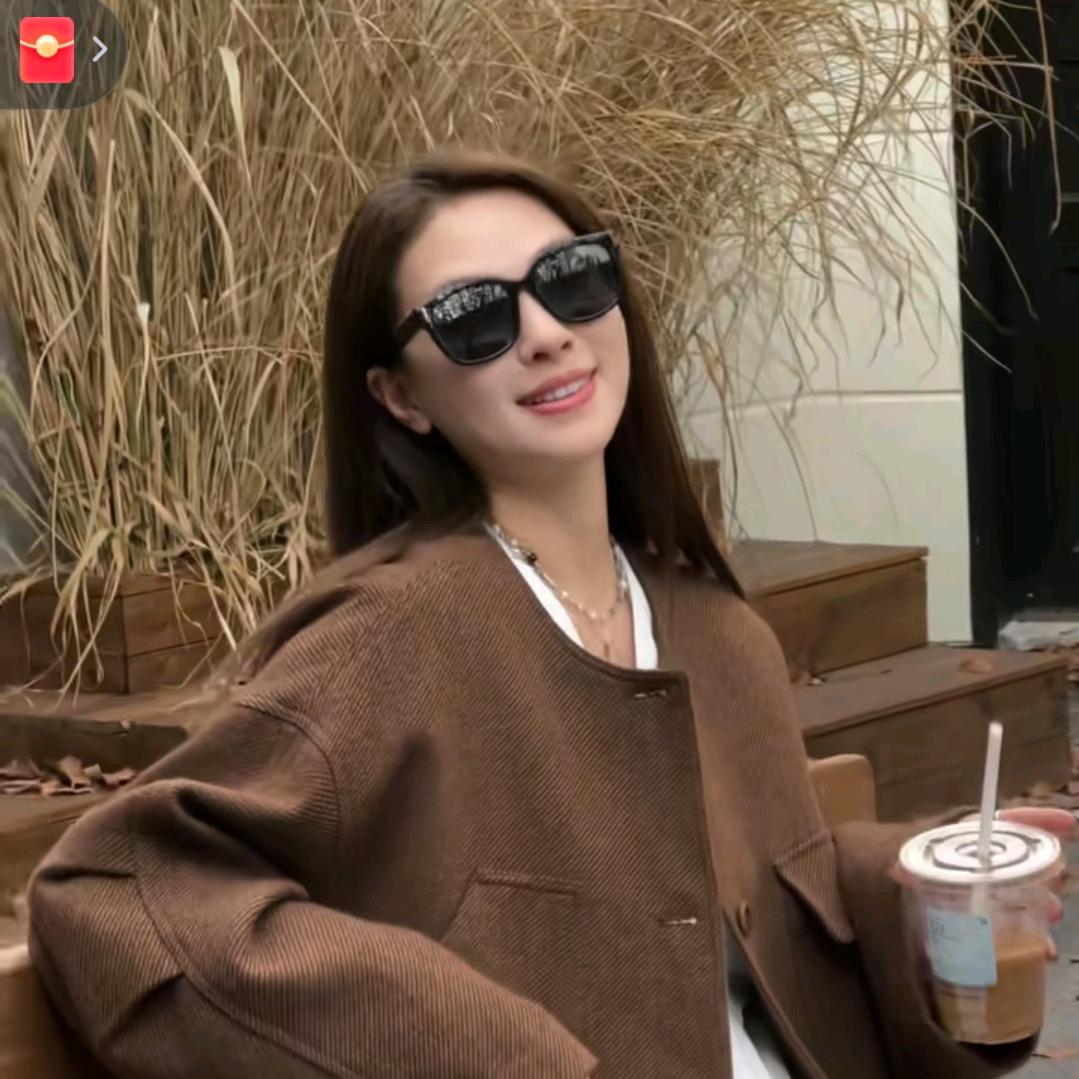 容雨（穿搭分享）