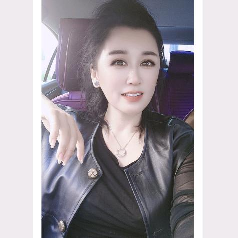 大逗～精品欧韩女装～倚桐
