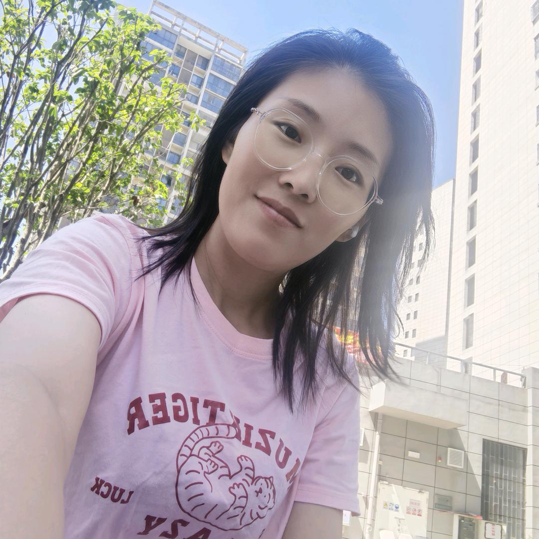 发光女神