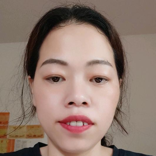 周玲