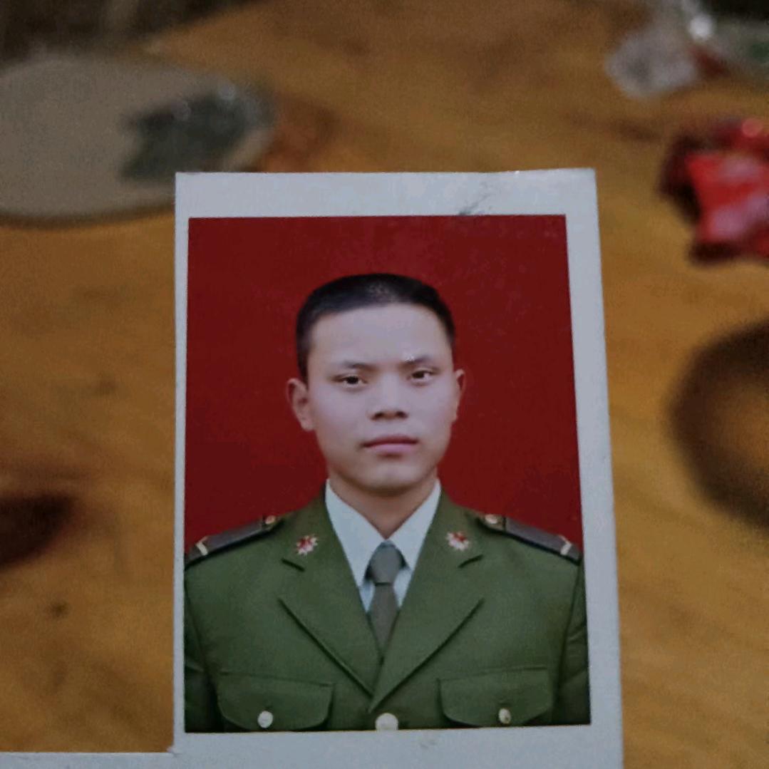 士兵