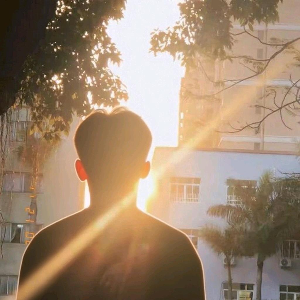 王若琪求让海瑞蹲折了