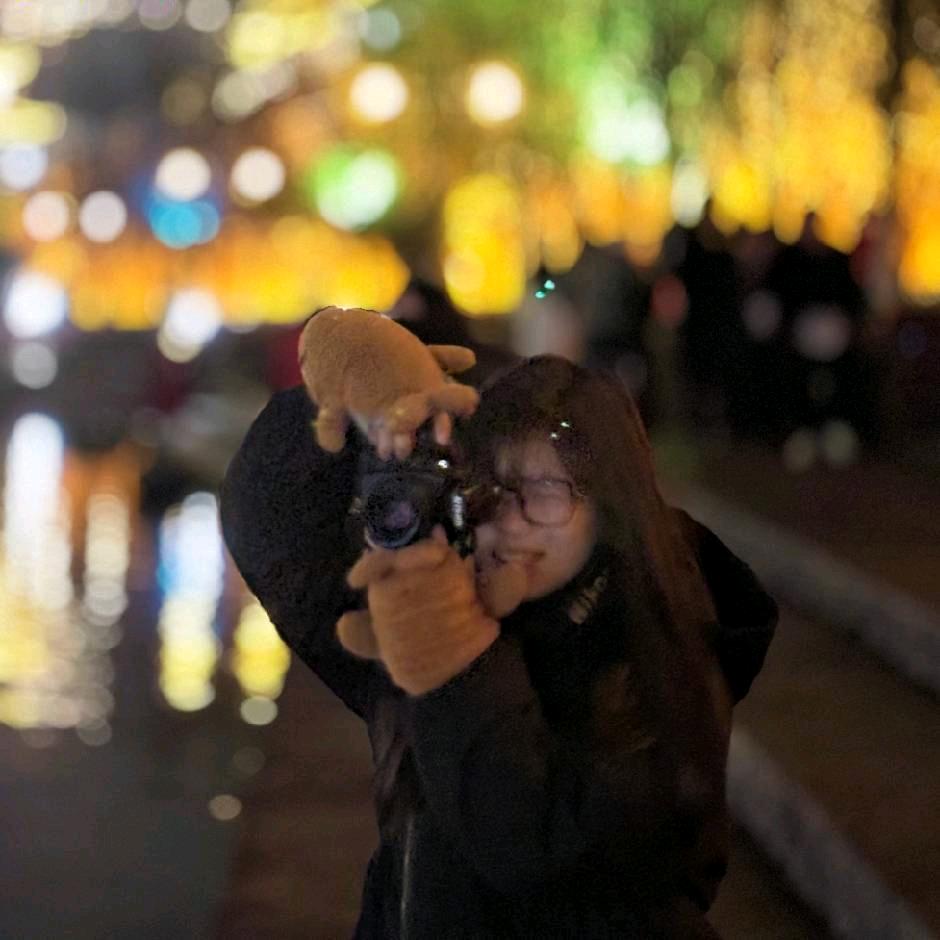 今天吃鸡蛋面配酸奶