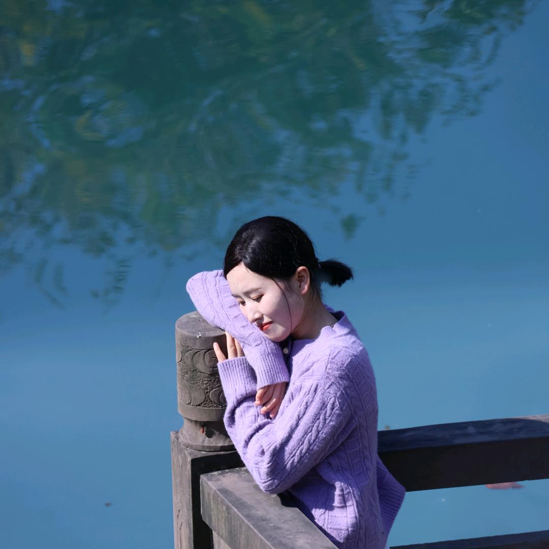 美00