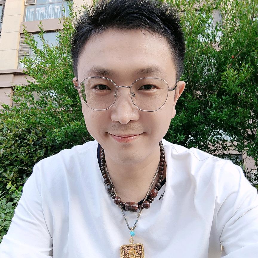 《香锅卤菜》主理人