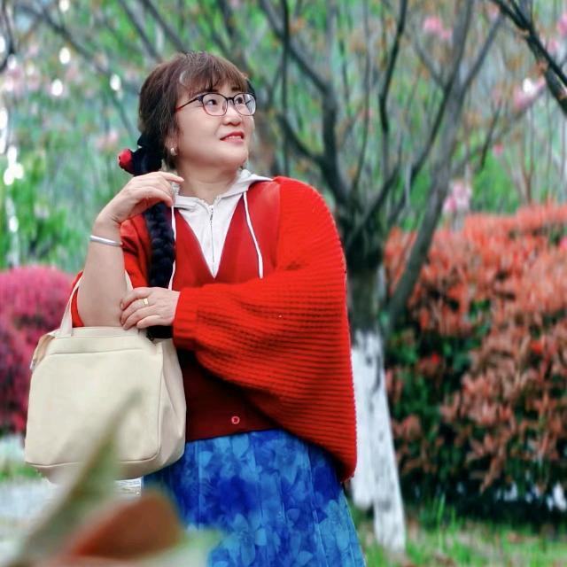 人生本过客，何必千千结