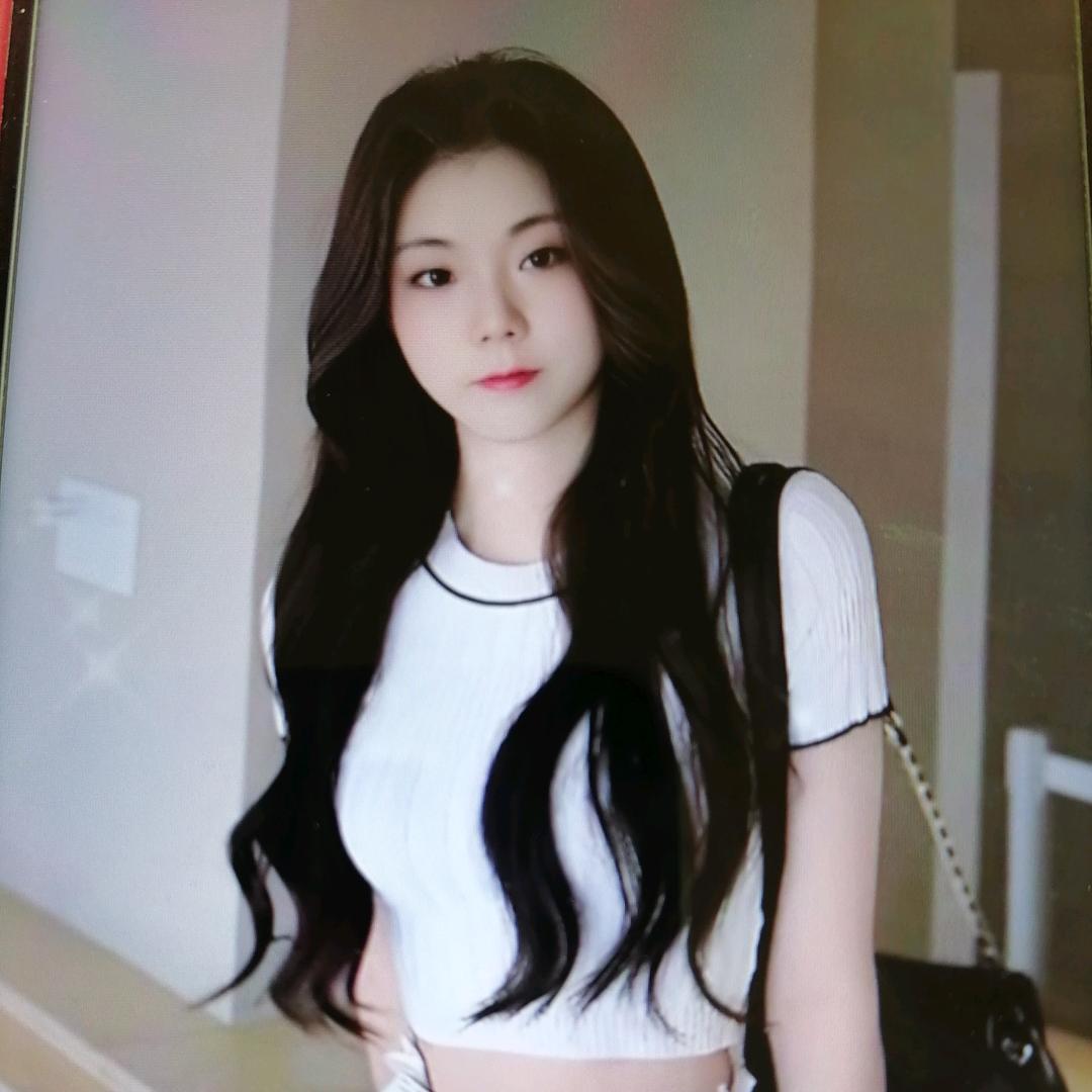 红