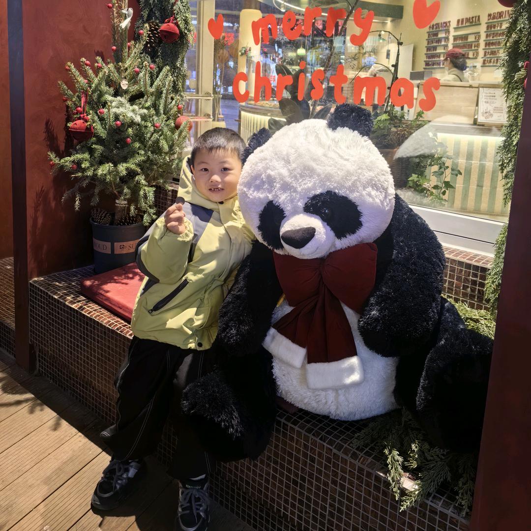 步行街江美丽阿婆麻辣烫遇见萝卜饭店