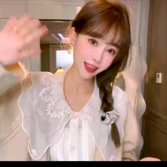 游鹿鹿【爆款穿搭推荐】