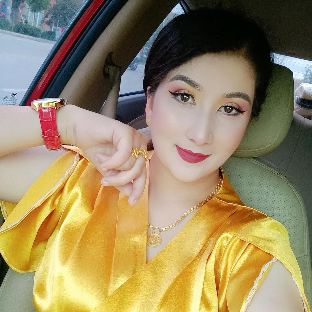 海口美兰阿依努儿百货商行