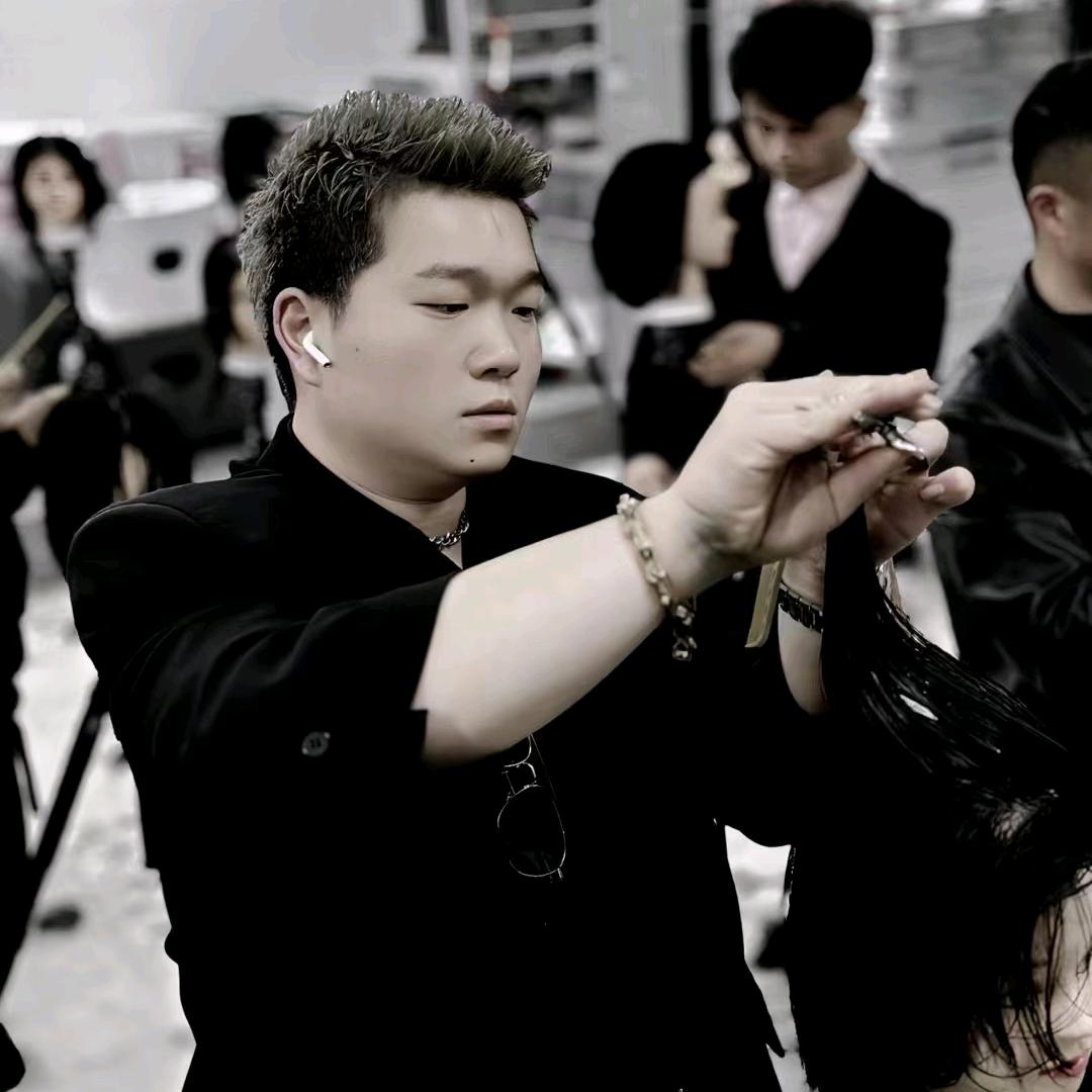 💈宝应匠人工作室：（设计总监）溢宇老师