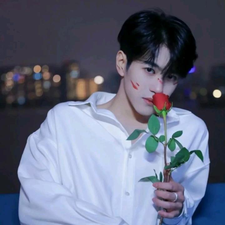 🥀এ᭄累了ꦿ谁心💔疼ོ࿐ᩚ