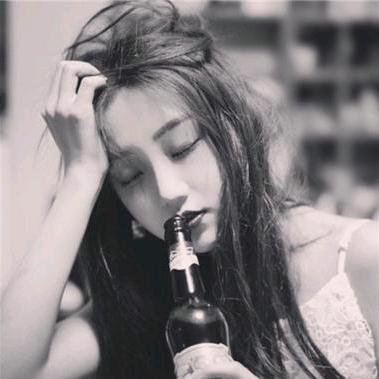 一抹   @微笑呐
