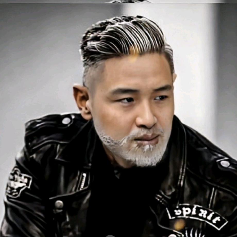 老男孩√