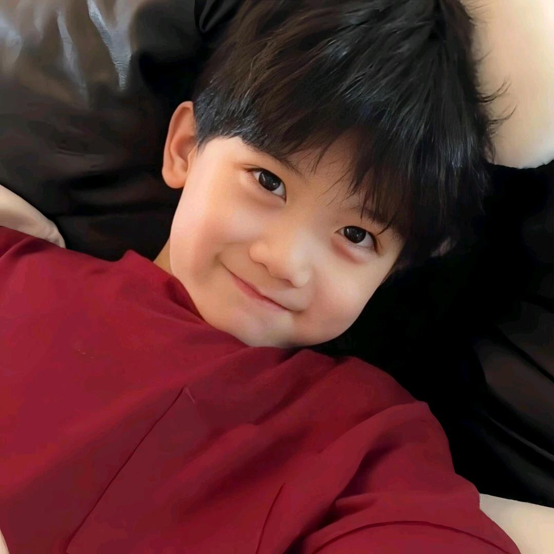 无聊的蓝色烙饼