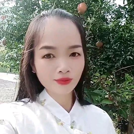 开心就笑😀🌹