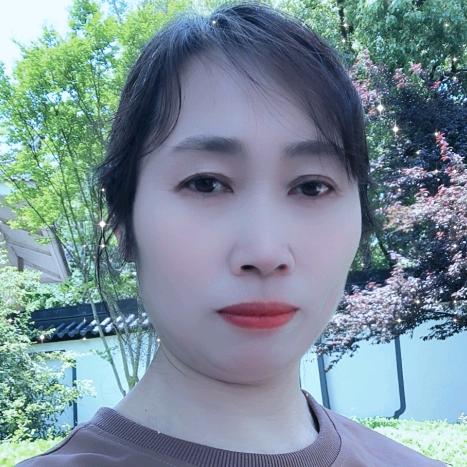 罗世群