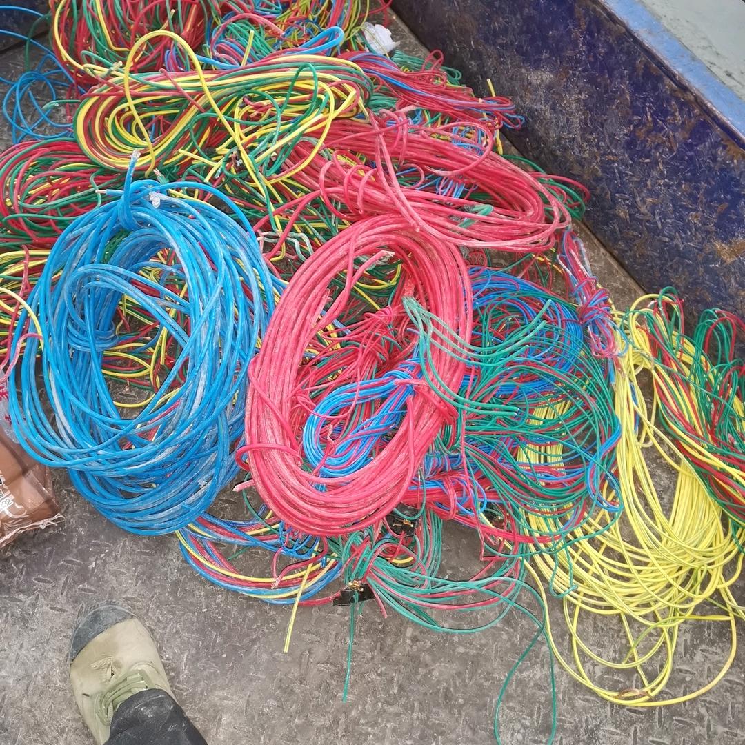 √收废品的老刘