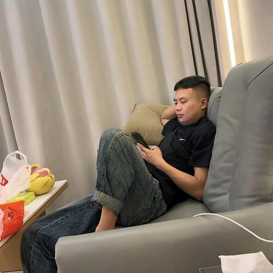 ﹏岁月的颓废丶