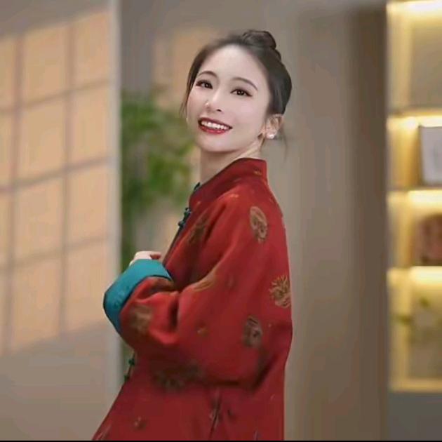 宫小研[新中式穿搭]