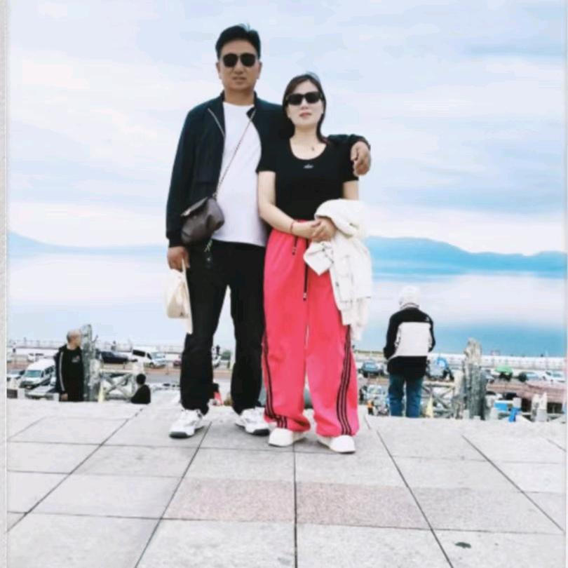 知足就是幸福＿（靳璞玉）