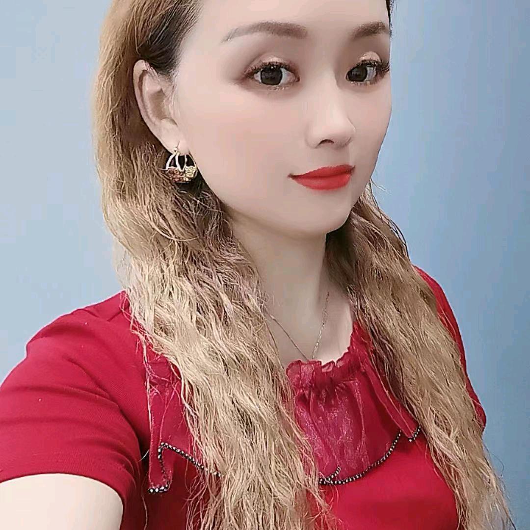 马鞍山市博望区贵夫人服饰