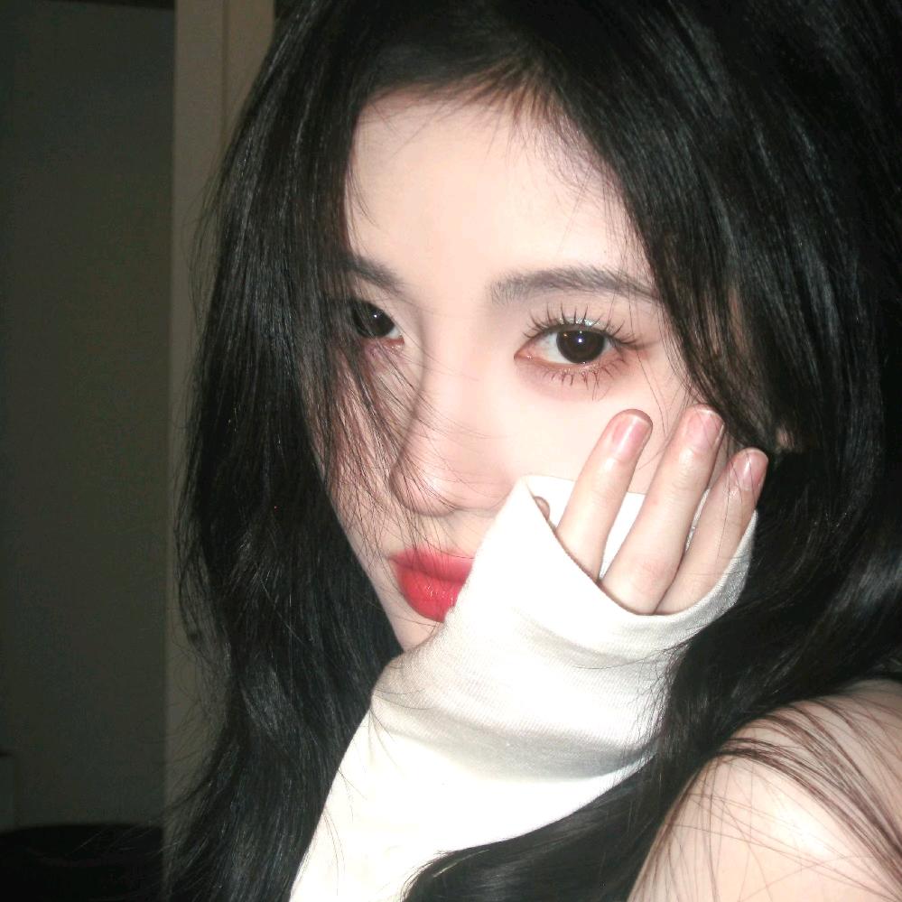 ៸៸᳐⦁⩊<៸៸᳐ ੭ﾞ🐾