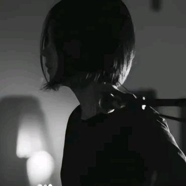 龙氏