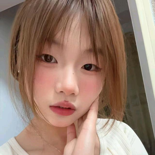 菠萝嘉雪
